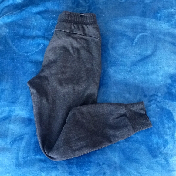 Boys PUMA sweats, size small - Picture 1 of 7
